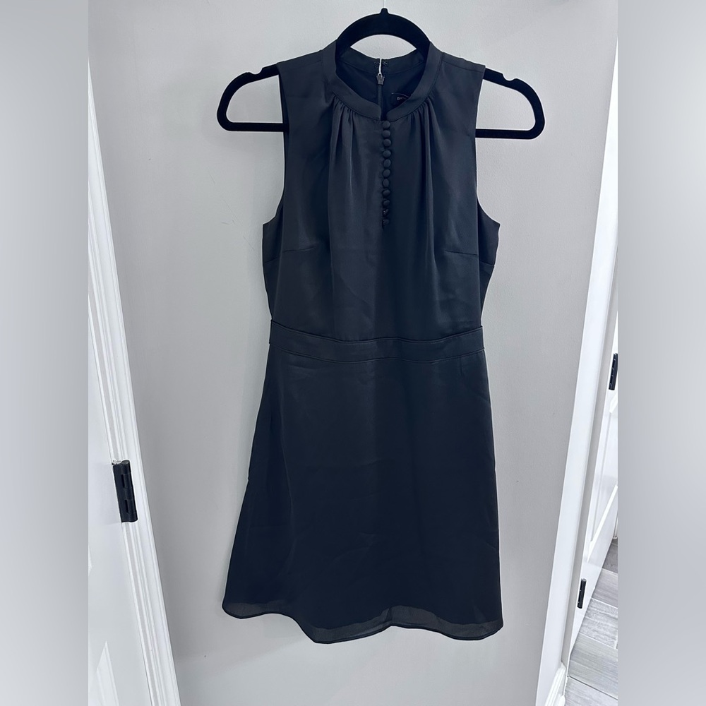 Banana Re little black dress. Size 0, brand new with tag.